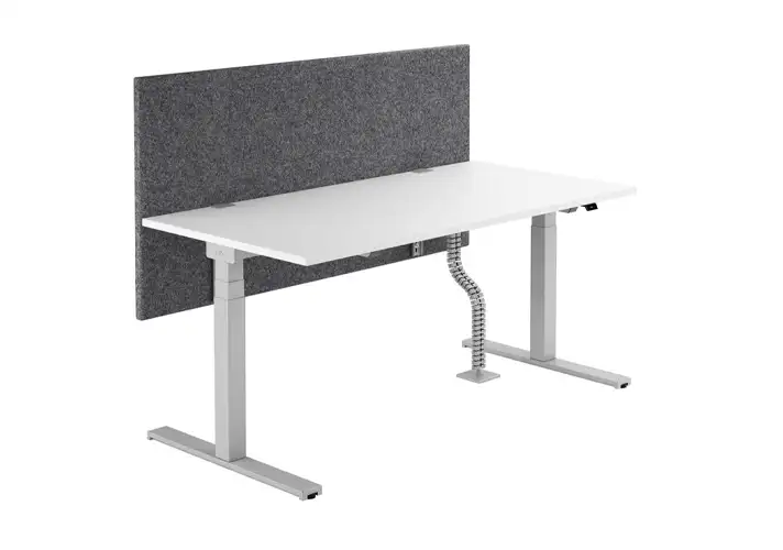 模漾网-1P- 多功能办公桌配备线缆链-TALO.YOU Office Desk with Cable Chain by Konig+Neurath