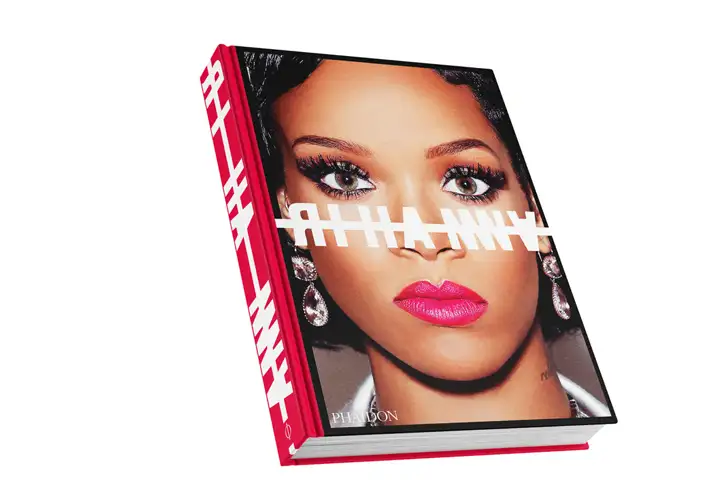 模漾网-1P-书籍-Rihanna Book by Phaidon